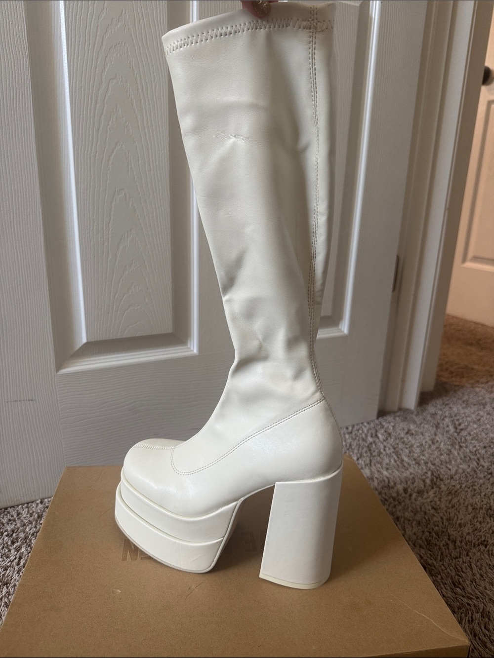 Steve Madden Off White Cypress Platform Boots